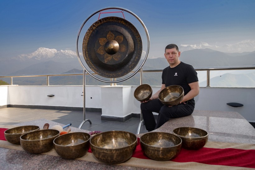 Методики доктора Сурикова в монастырях Непала, поющие чаши Healingbowl®, 2017 - 2025) - изображение 9