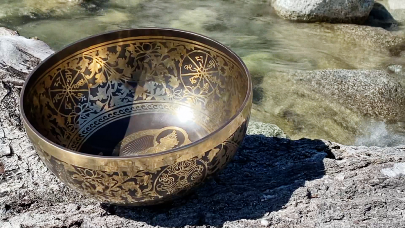 Чем отличаются кованые поющие чаши от кристаллических. Кованые поющие чаши Healingbowl - изображение 12
